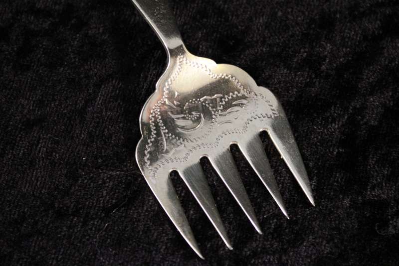 JL & S Silver Plated Pastry Fork (Mother of Pearl Handle)
