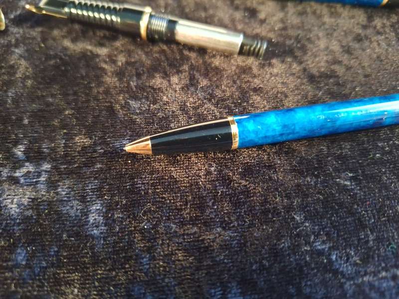 Set of Waterman Pen (Fountain Pen) and Pencil - Blue Marble.