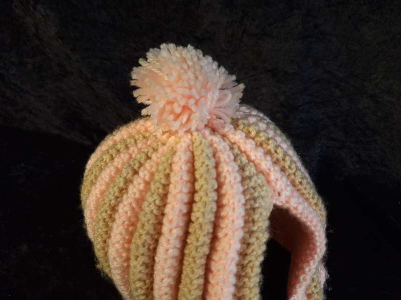 Wool Hand Knitted Teapot Glove and Teapot Saucer Cover