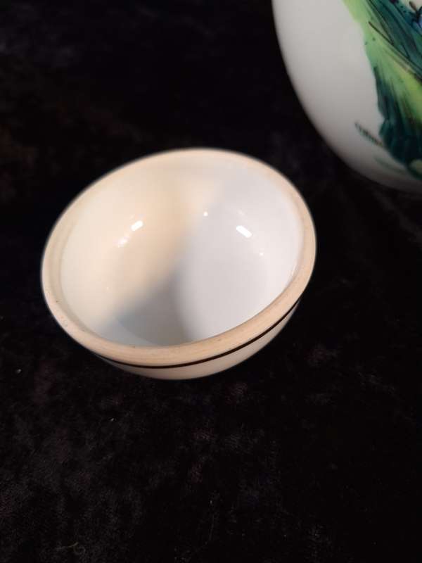 Beautiful Hand Painted Ginger Jar