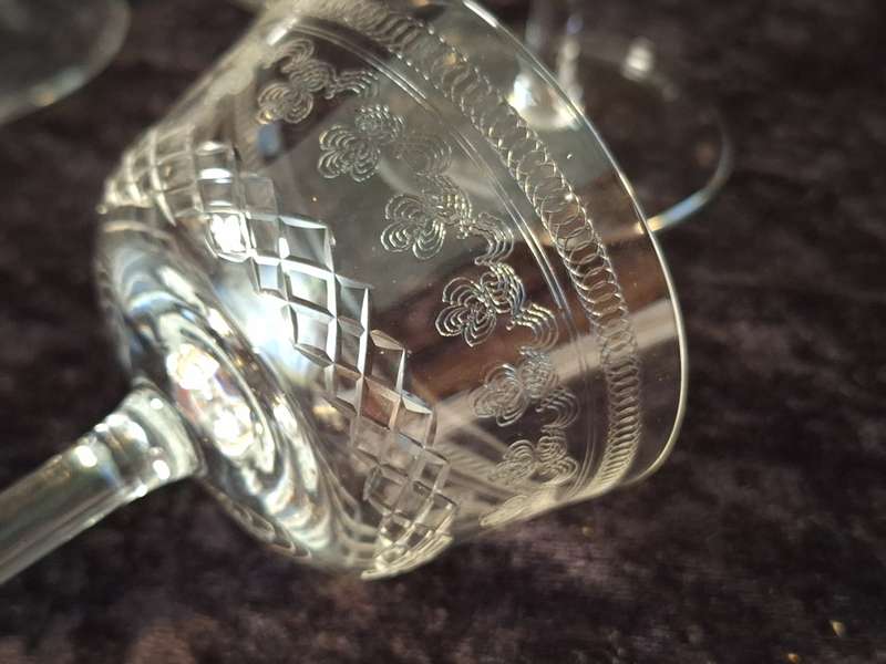 Stunning Edwardian Pall Mall - Lady Hamilton Etched Antique Champagne Glasses (Hand Made)
