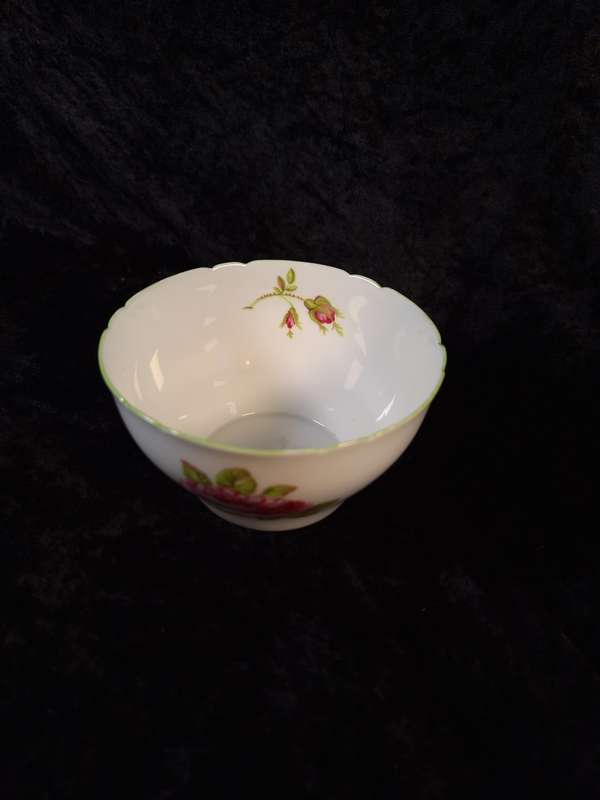 Stunning Shelley - English Rose 13632 Open Sugar Bowl.