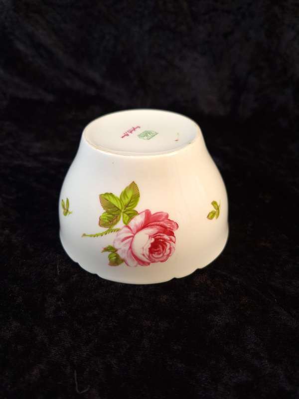 Stunning Shelley - English Rose 13632 Open Sugar Bowl.