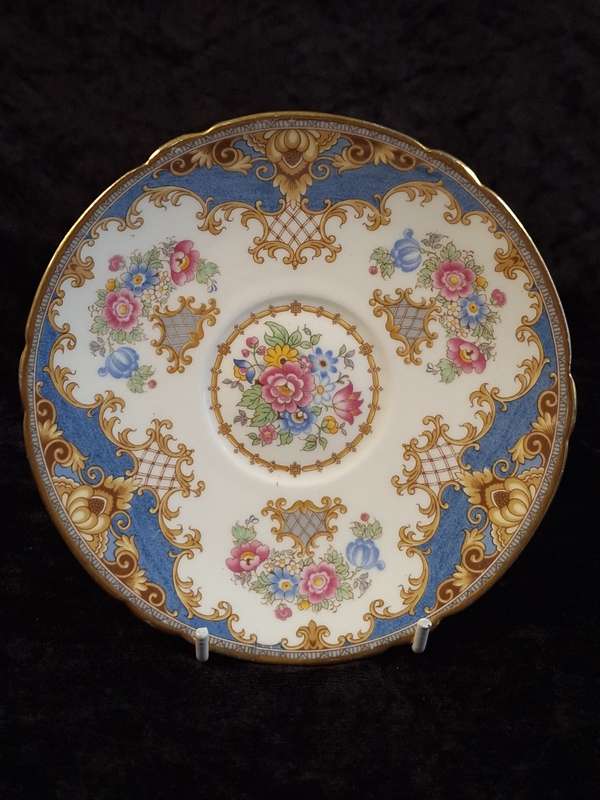 Shelley - Sheraton 13291 Saucer.
