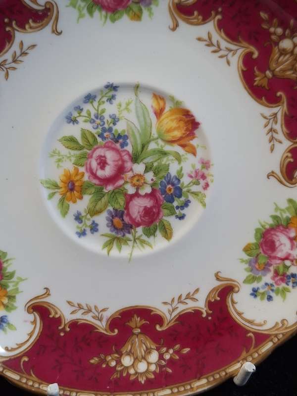 Shelley - Duches Saucer - 13401 - B.