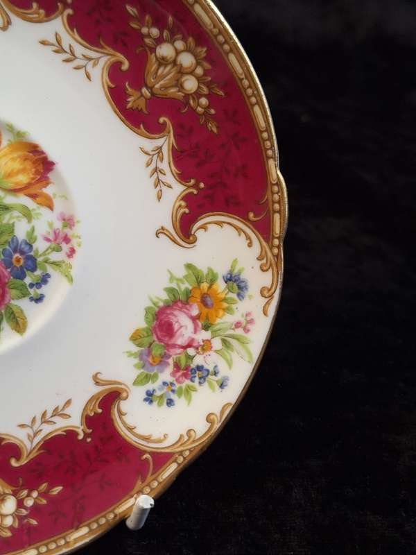 Shelley - Duches Saucer - 13401 - B.