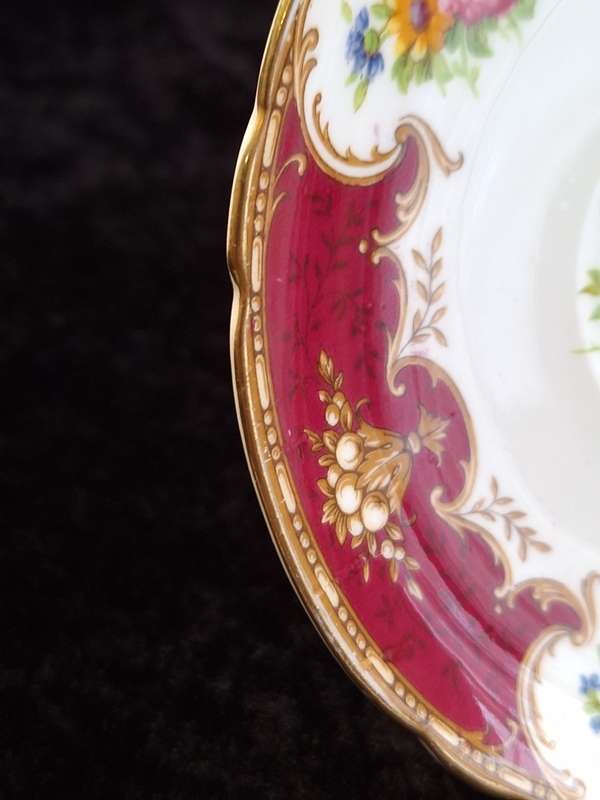 Shelley - Duches Saucer - 13401 - B.