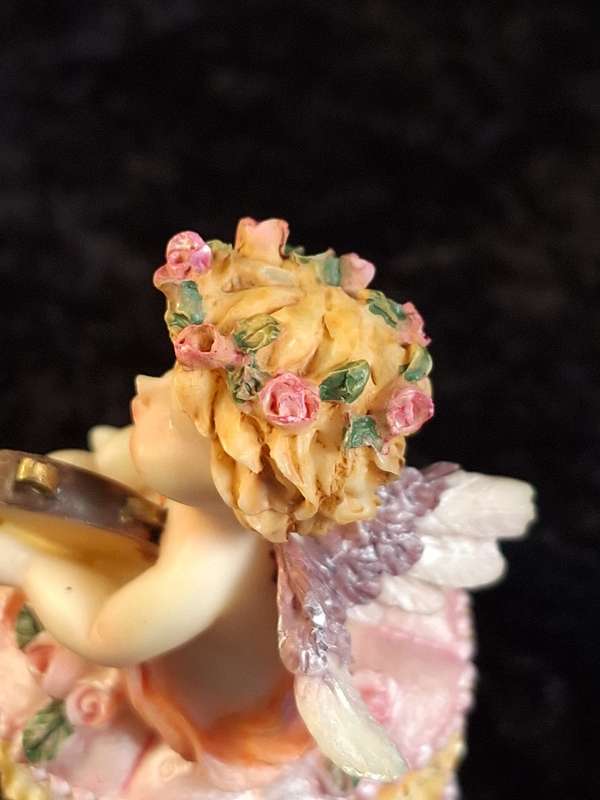 Resin Heart Shape Trinket Box with Cherub