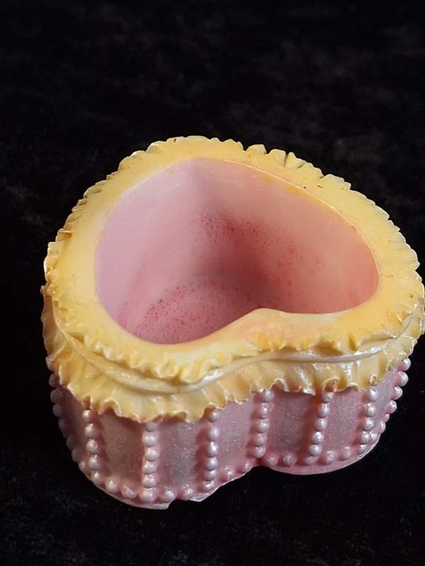 Resin Heart Shape Trinket Box with Cherub