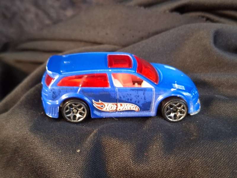 Hotwheels - Audacious 2002 Mattel - L38 (Colour Changing)