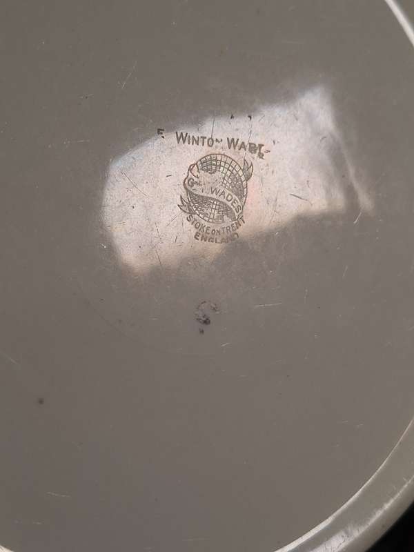 1930's Winton Ware - Grimwades - Stoke on Trent - England - Children's Bowl.