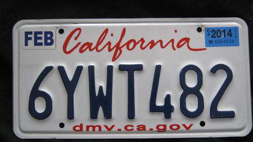 Awesome USA license plates for your mancave/bar MUST HAVE!!!