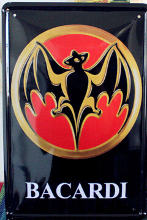 Metal bar signs, a Must have for you braai room