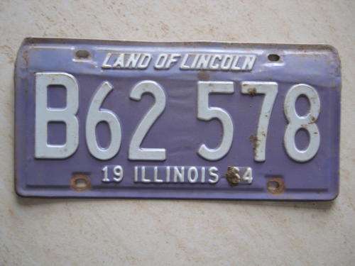 Vintage  American  number plate, great find to add to your collection