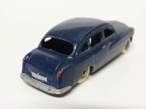 Dinky 24x Ford Vedette