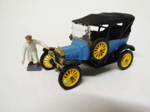 Corgi classics Ford model T blue