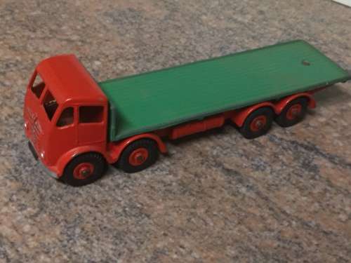 Dinky 902 Foden flatbed truck