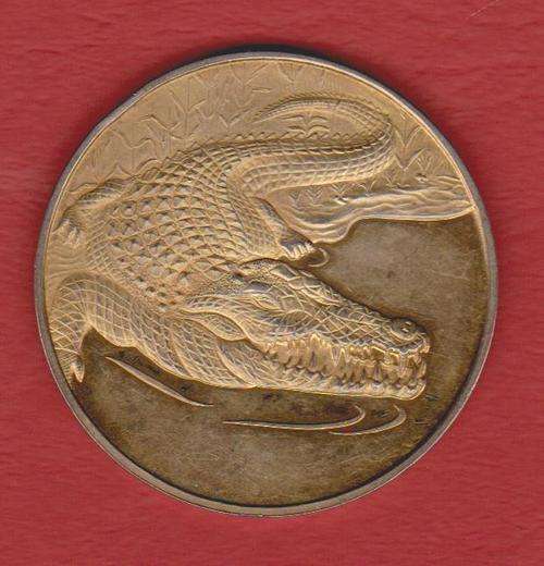 GOLD PLATED SILVER WILDLIFE ANNIVERSARY 50 HERDENKING - 44mm dia - 36.6 gram on my scale - STG