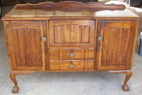 @@ LOW START @@ Lovely Ball and Claw Sideboard
