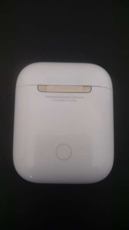 Apple Airpods + Wireless Charger