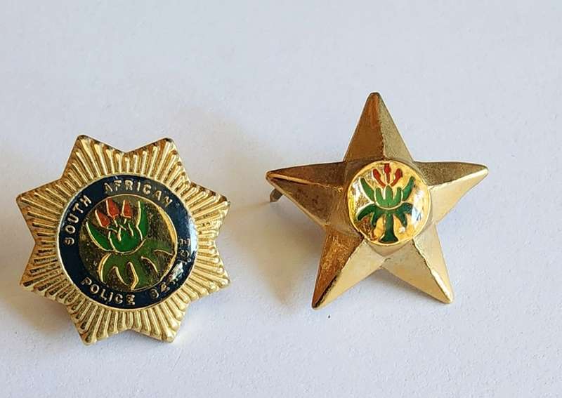 South African Police Service: Badge and button collection