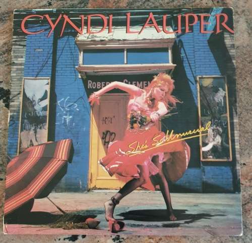 CYNDI LAUPER She`s So Unusual (VG+/VG) Epic KSF 2950 SA Pressing 1984