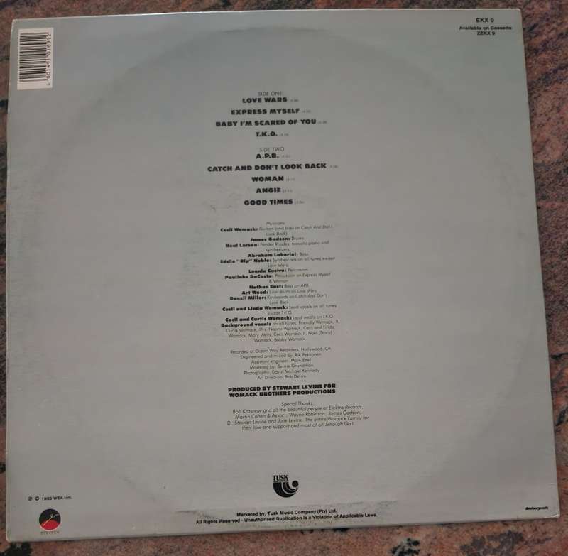 WOMACK & WOMACK Love Wars (Good+/Very Good) Electra EKC 6147 SA Pressing 1983
