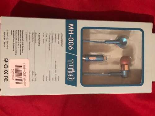 MH-006 In-Ear 3.5 mm Line control earphone stereo headsets with Mic- Darh Grey Color available
