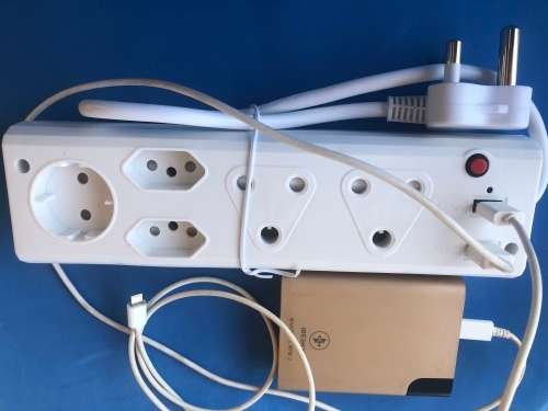 5 Way Multiplug with 2 USB ports to charge your phone,Tablet etc