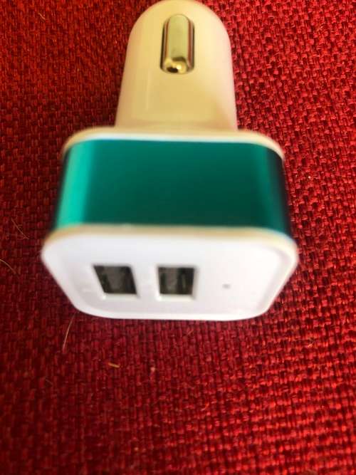 Cellphone twin USB car charger