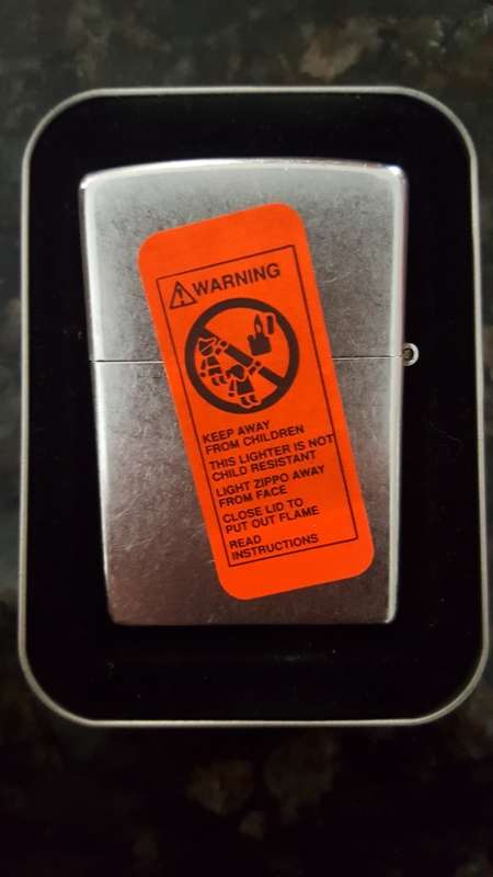 Original 2000 Marlboro Zippo Lighter Moon Over Mountains Street Chrome New in Box