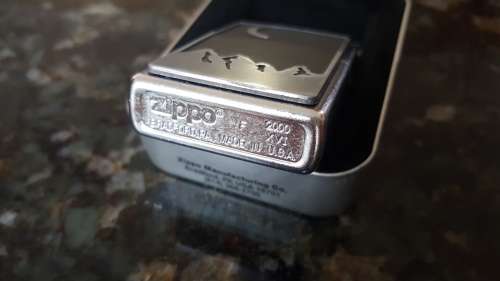 Original 2000 Marlboro Zippo Lighter Moon Over Mountains Street Chrome New in Box