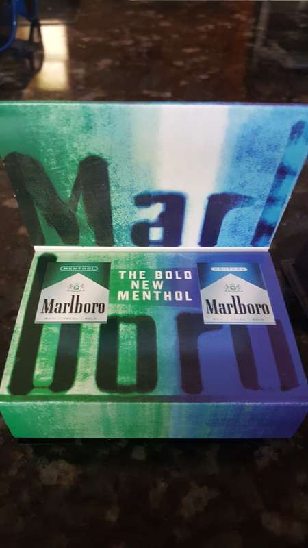 Original 2004 Marlboro Zippo Lighter Menthol Pack Street Chrome New in Box