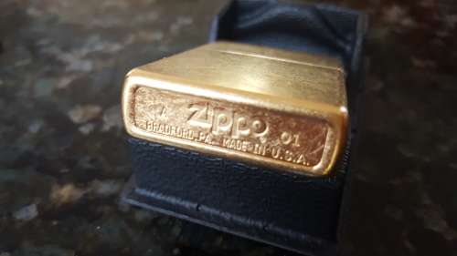 Original 2001 Marlboro Zippo Lighter Filter Pack Street Brass New in Box