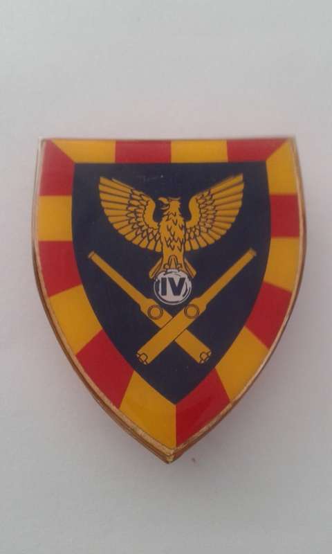 BID NOW!!!!  4 FIELD REGIMENT- 2ND TYPE SHOULDER FLASH