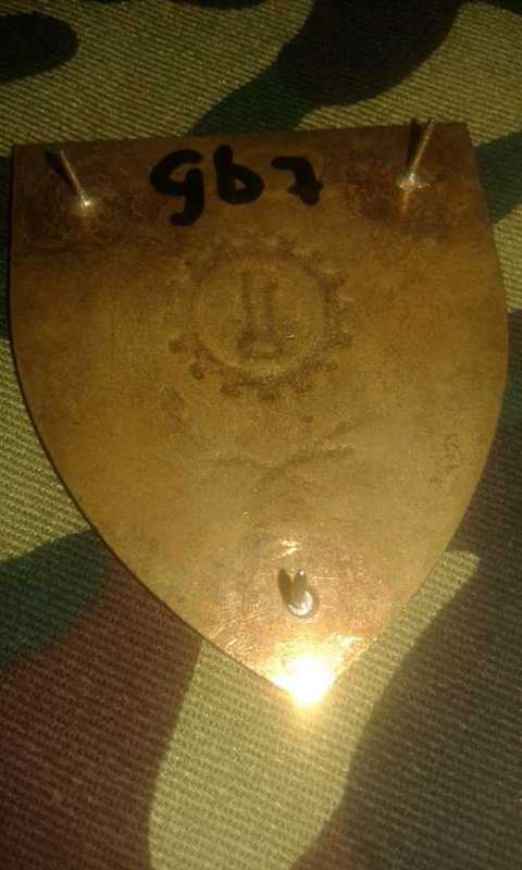 SADF 1 MAINTENANCE UNIT SHOULDER FLASH  -- ALL PINS