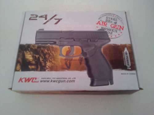 AIR GUN - KWC BRAND - STEEL BB`S - NON- BLOWBACK