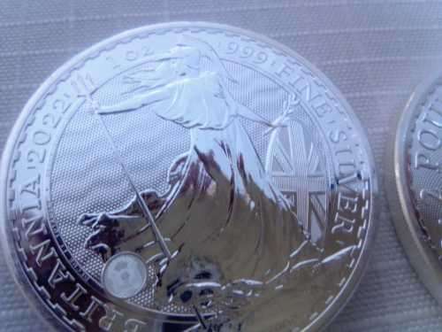 2022 SILVER 1OZ BRITANNIA (BU) COIN****super LOW START!! (your BID PER COIN)