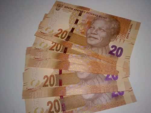 RSA TWENTY RAND NOTES - sequenced UNC ***Crispy***11 notes