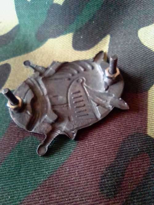 SADF 8th ARMOUR DIVISION BERET BADGE