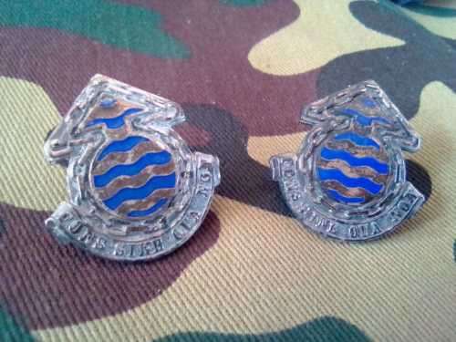 SADF MAINTENANCE BERET (FULL) **PLUS SET OF COLLAR BADGES AND SET  SHOULDER FLASHES