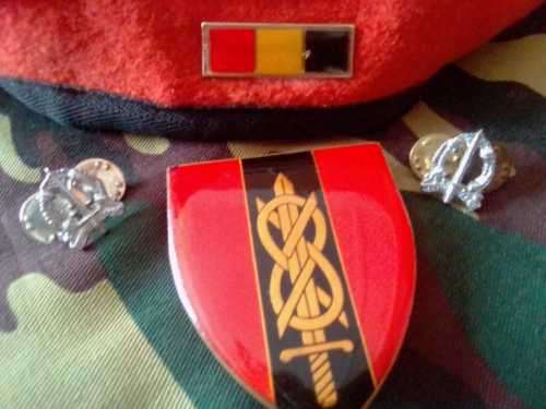SADF MP/PROVOST SET (FULL) BERET(INCL. BADGE,BALKIE,ARMBAND,SHOULDER FLASH, MESS DRESS BADGES)