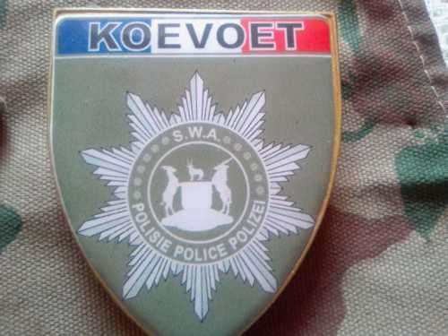 SADF - KOEVOET (SAP) RANK SET  - (SGT. BRASSARD/ FLASH/ EPAULETTES)