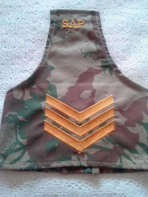 SADF - KOEVOET (SAP) RANK SET  - (SGT. BRASSARD/ FLASH/ EPAULETTES)