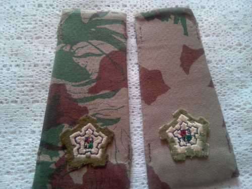 SADF - KOEVOET (SAP) RANK SET  - (SGT. BRASSARD/ FLASH/ EPAULETTES)