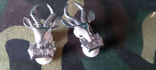 SADF INFANTRY BERET FULL  ##PLUS SET OF INFANTRY COLLAR BADGES & SA TITLE BADGES- ALL PINS