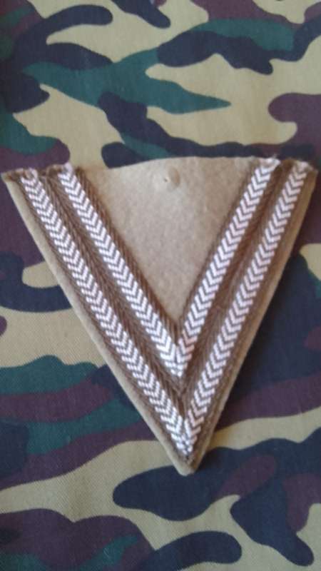 SADF - SA ARMY CORPORAL RANK  (SINGLE)- OLD TYPE