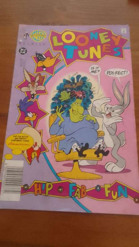 COMICS :  BABY HUEY/LOONEY TUNES/ LITTLE DOT`S