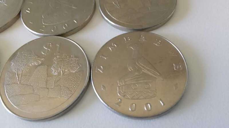 ZIMBABWE 2001 ONE DOLLAR COIN -NICKEL PLATED STEEL (BID PER COIN)