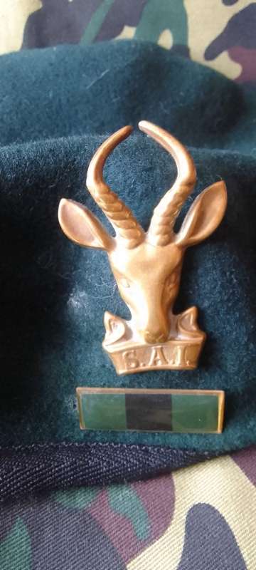 SADF/ SA ARMY  INFANTRY BERET FULL (CAP BADGE BONZE BOKKOP & BALKIE 2nd type)